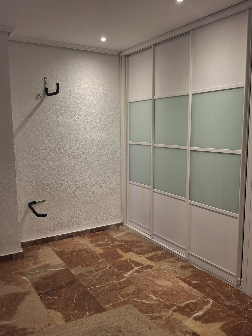 Property 2434 - Image 20